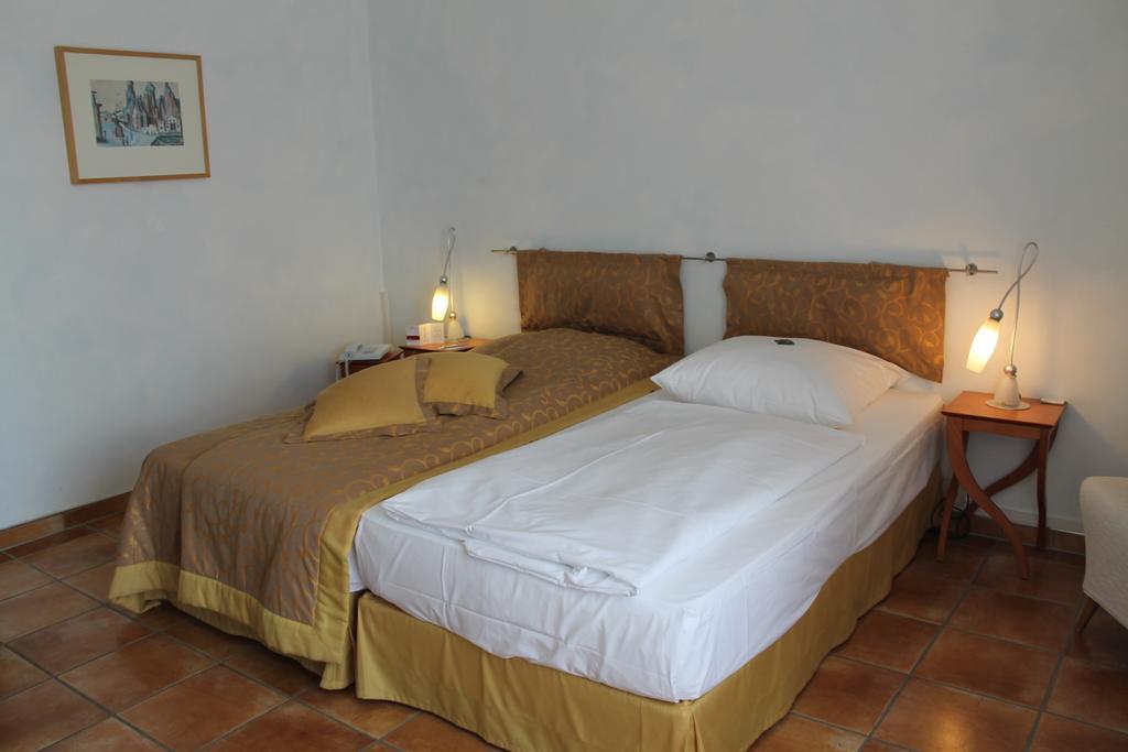 Panoramahotel Waldenburg Waldenburg  Quarto foto